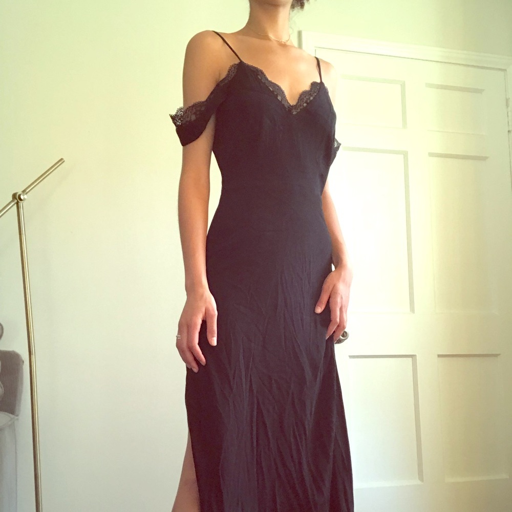 Black cold shoulder maxi dress